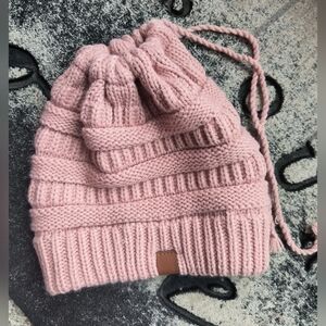 NWOT Women's SO Pink Messy Bun Ponytail Beanie Winter Fashion Knit Crochet